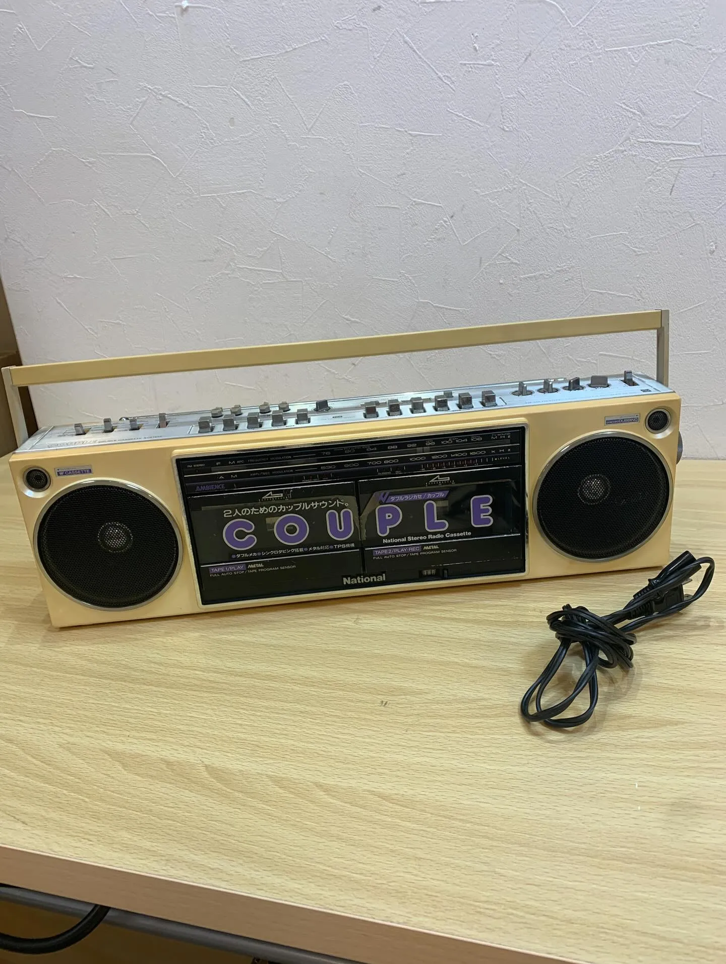 【カセットプレーヤー】